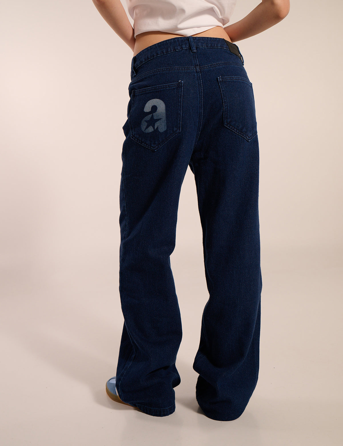 10012025Agybolookbook3860.jpg