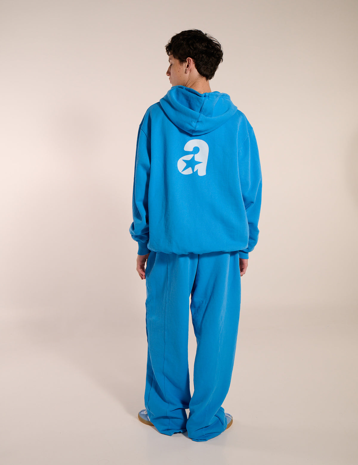 10012025Agybolookbook4274.jpg