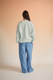 SIGNATURE LOGO CREWNECK  BABY BLUE