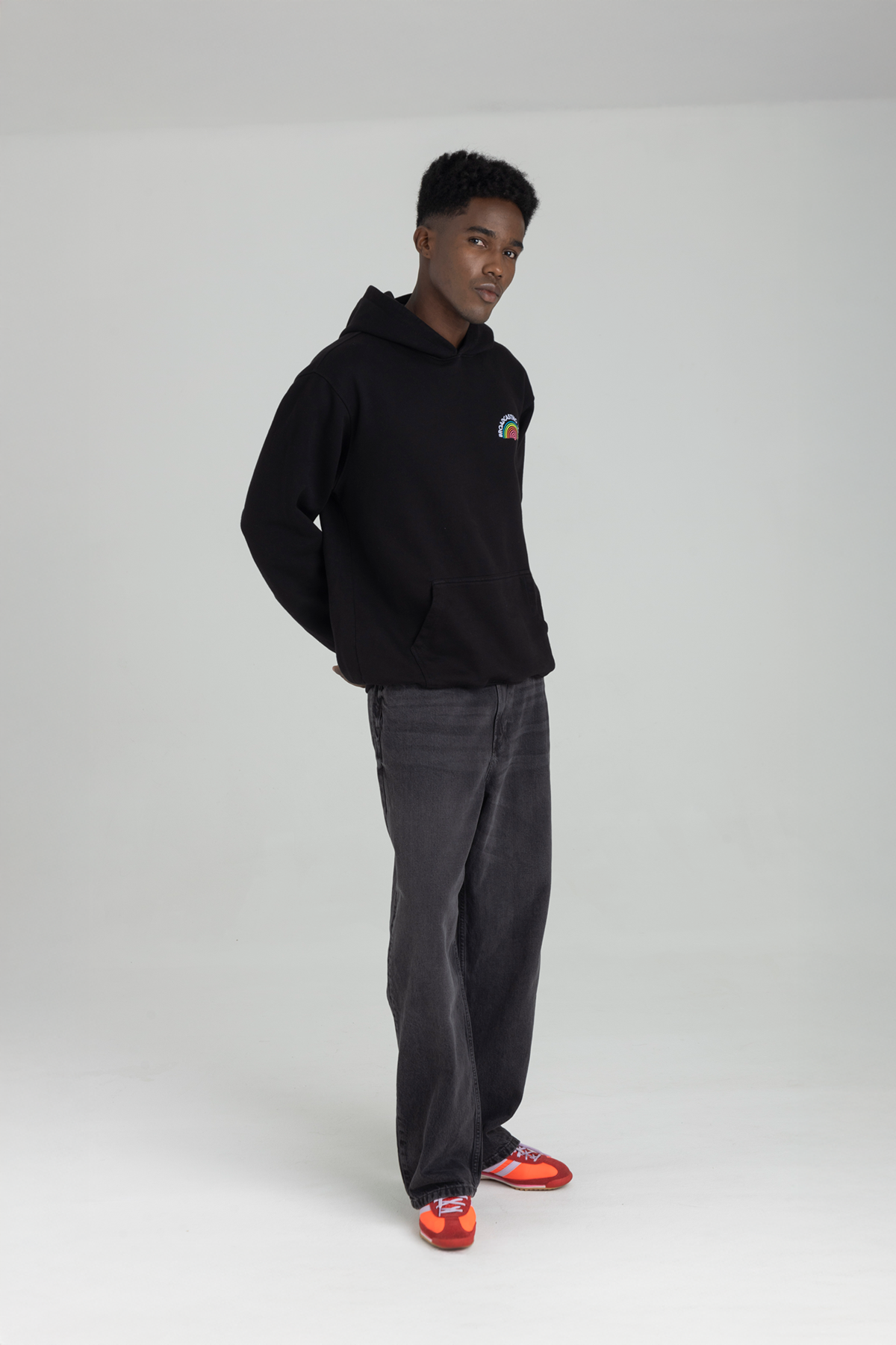 BRODCAST HOODIE