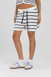 TROPICAL WAVE SHORT