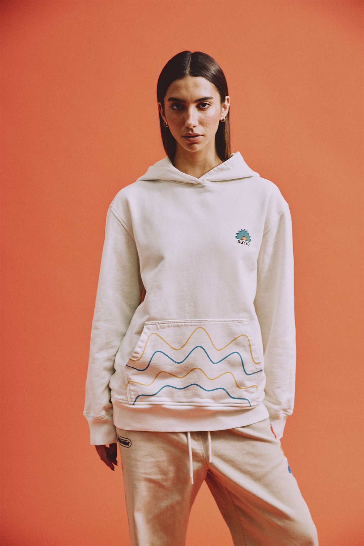 BUENA ONDA HOODIE