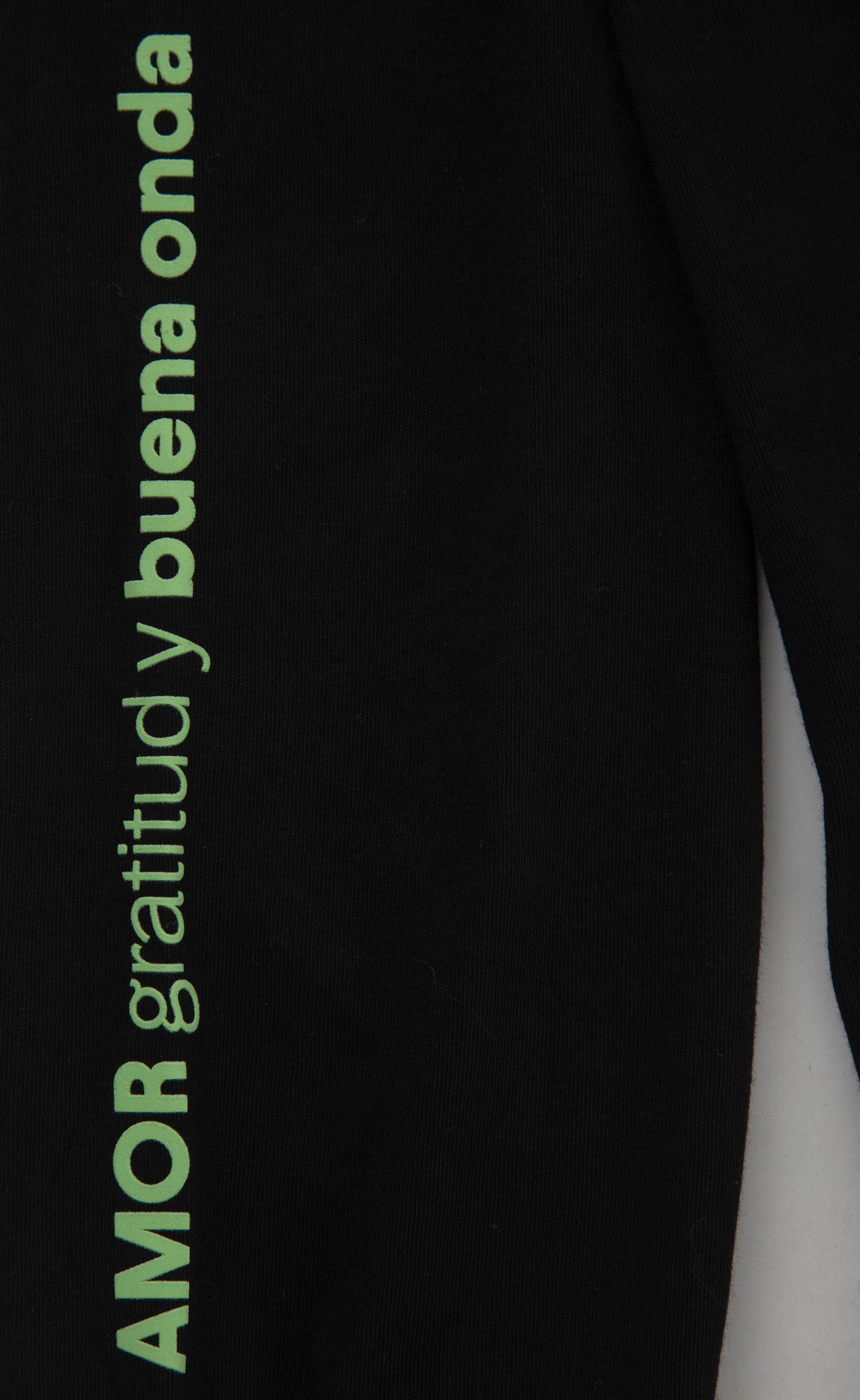 BASIC LONG SLEEVE - BLACK