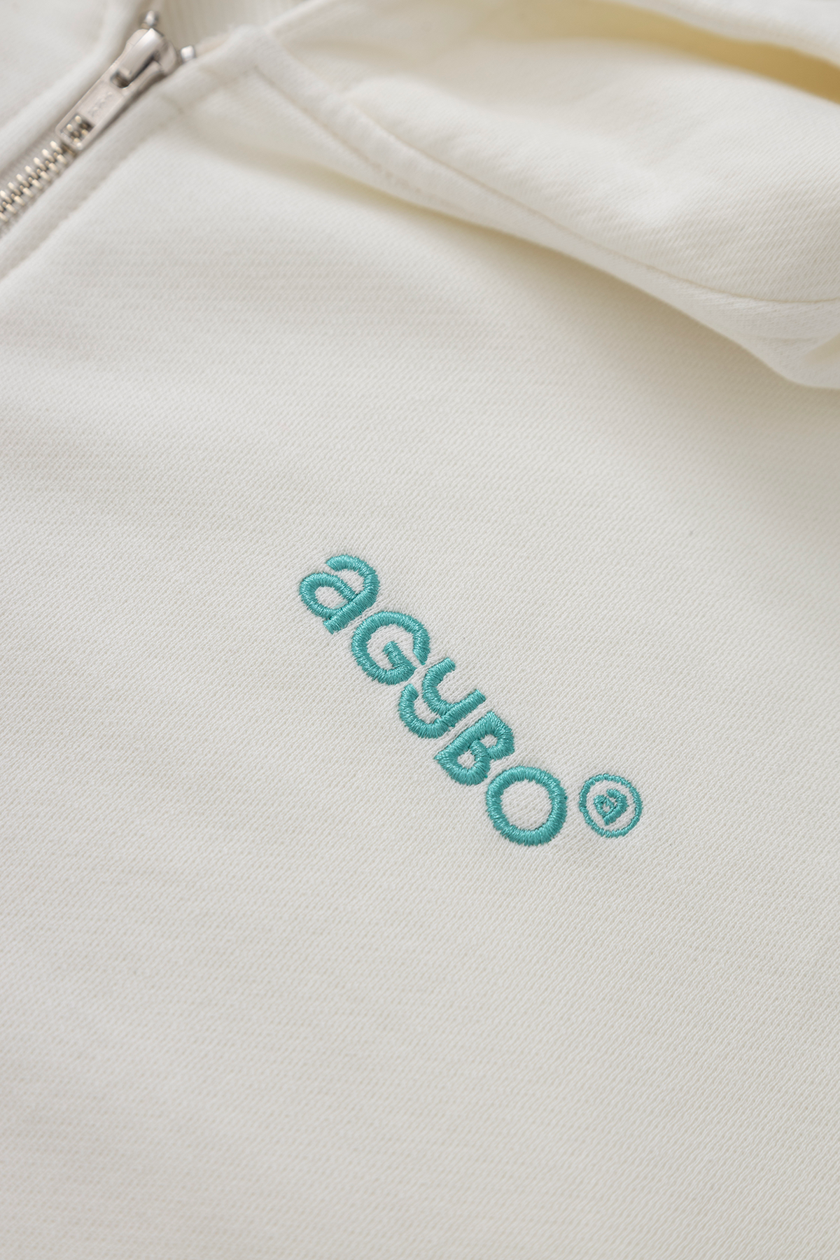 ZIP-UP HOODIE IVORY