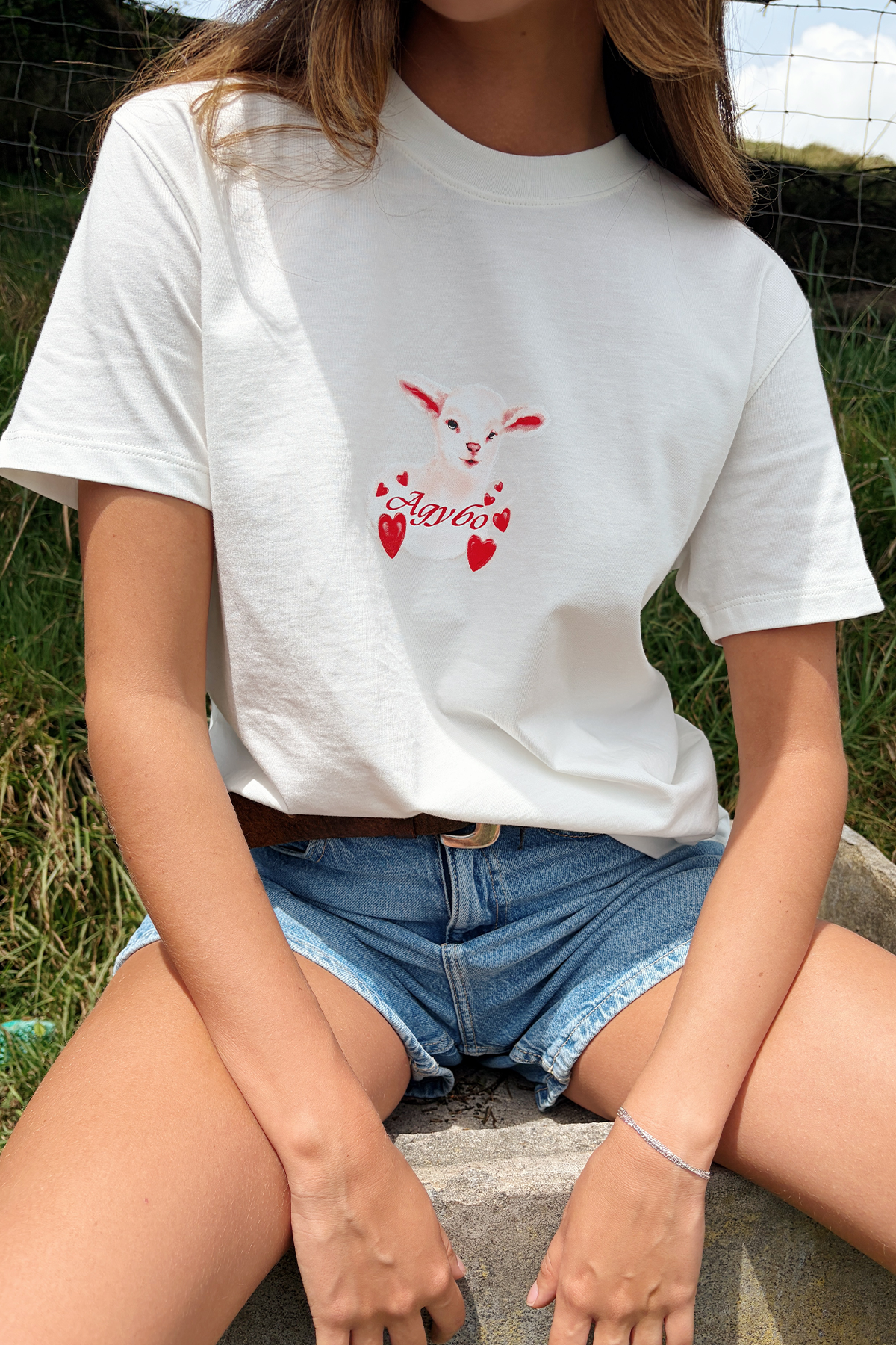 FLUFFY T SHIRT WHITE