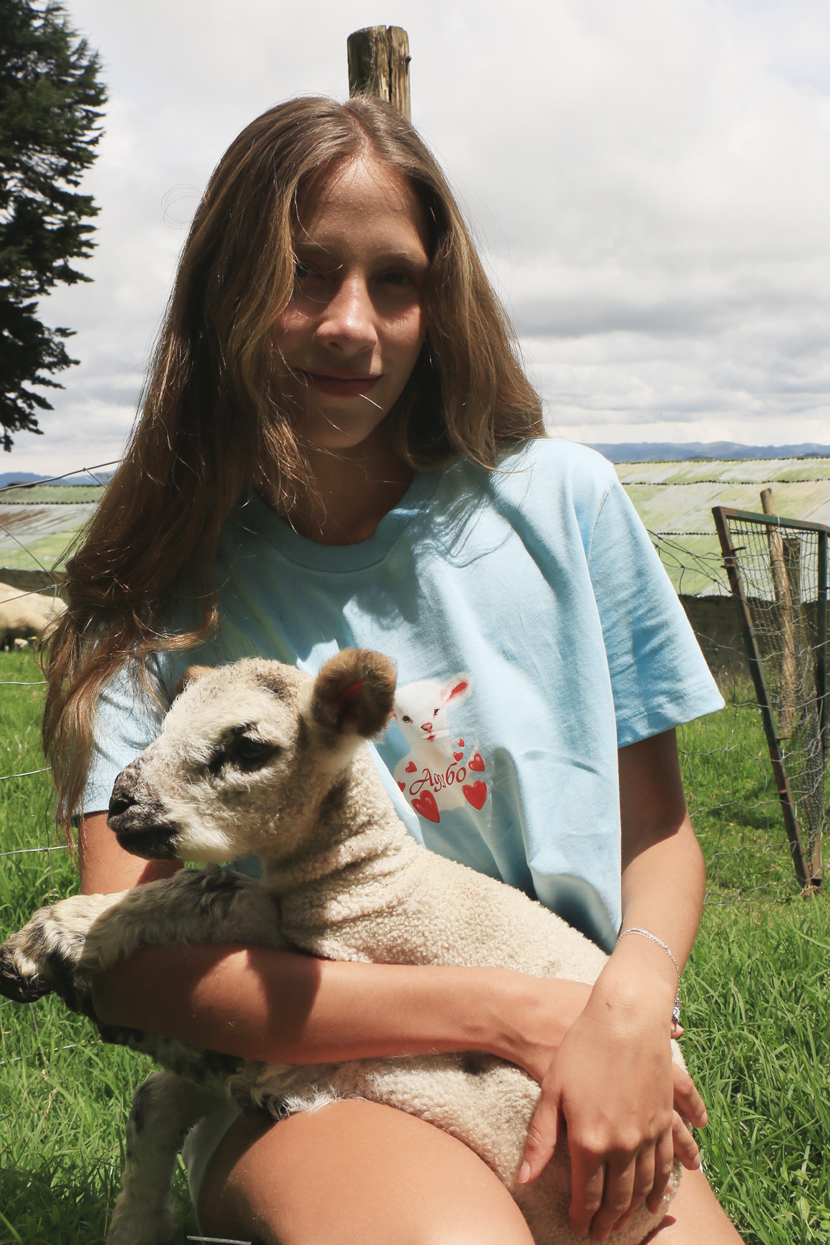 FLUFFY T SHIRT BABY BLUE